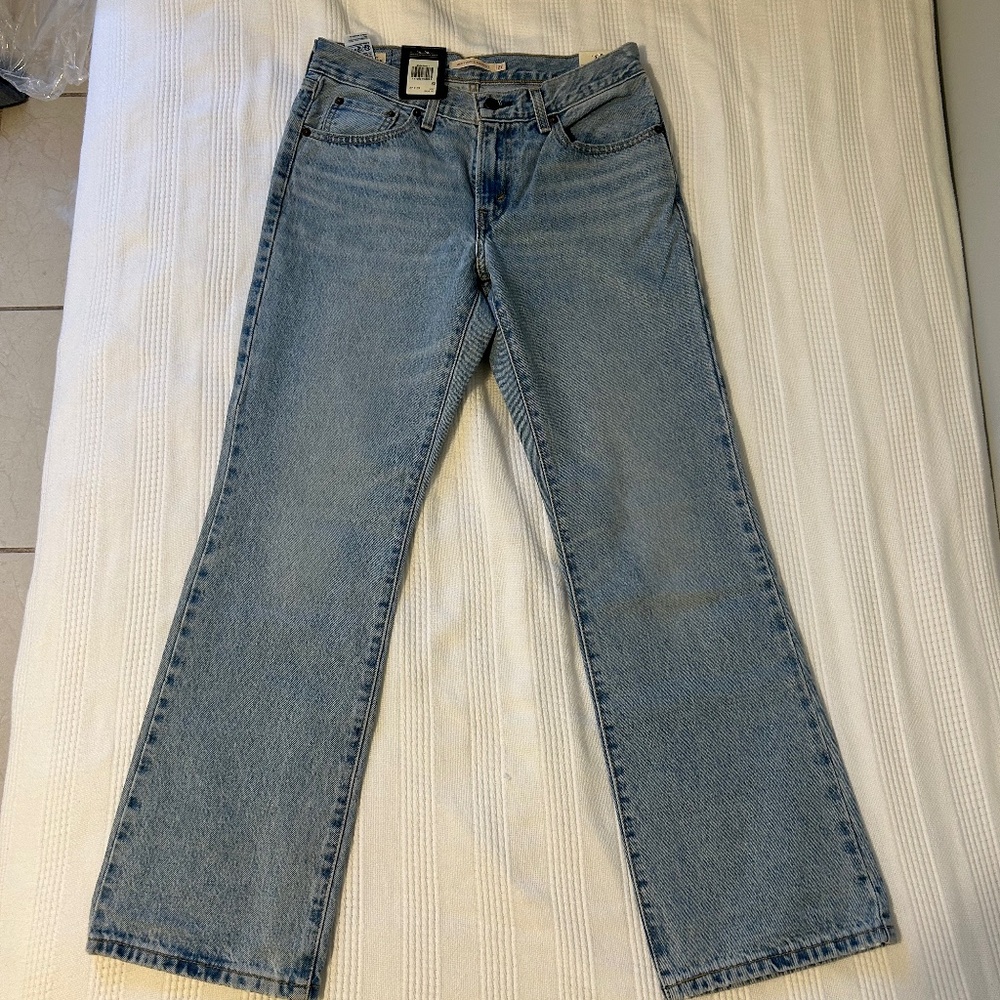 Levi’s middy ankle bootcut jeans